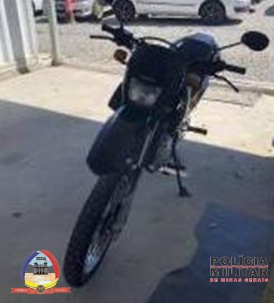 POLÍCIA MILITAR RECUPERA DUAS MOTOCICLETAS FURTADAS EM FORMIGA
