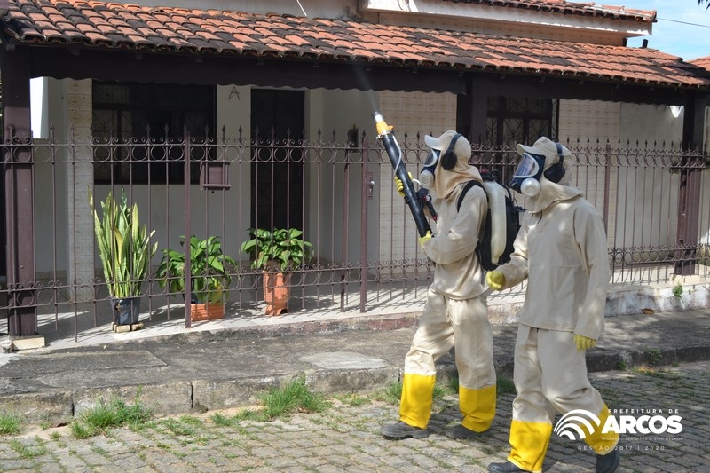 Fumacê percorre ruas da cidade no combate ao mosquito Aedes Aegypti