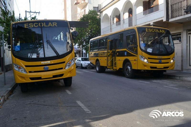 Aberto cadastramento de estudantes universitários e do Ensino Fundamental que pretendem utilizar o transporte escolar