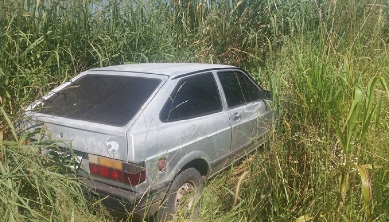 Carro roubado em Luz é recuperado pela Guarda Civil em Lagoa da Prata
