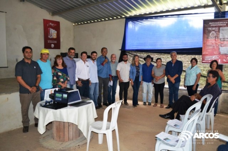 Prefeitura Municipal e Emater-MG lançam circuito técnico de palestras sobre desenvolvimento sustentável do agronegócio em Arcos e região