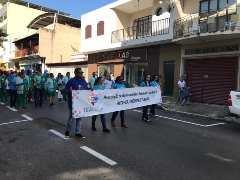 Pela conscientização do autismo, cada passo conta