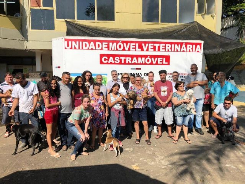 Castra móvel vai realizar mais de 400 castrações de cães de gatos até junho