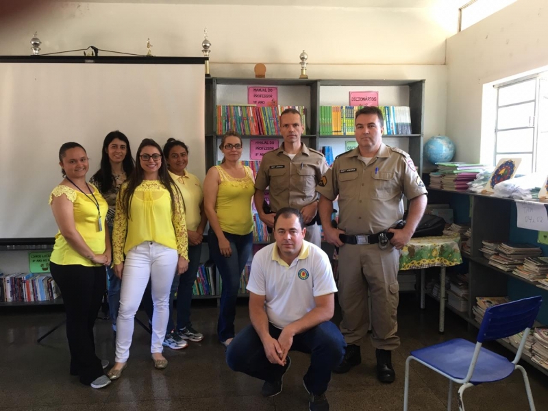  Palestra em escola impulsiona ações preventivas no trânsito