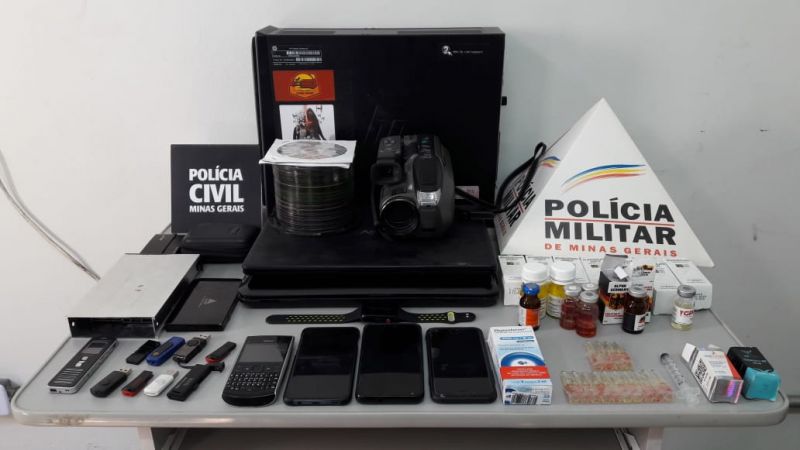 Pai com mandado de prisão em aberto e filho com porte de anabolizantes são presos no bairro Cidade Nova