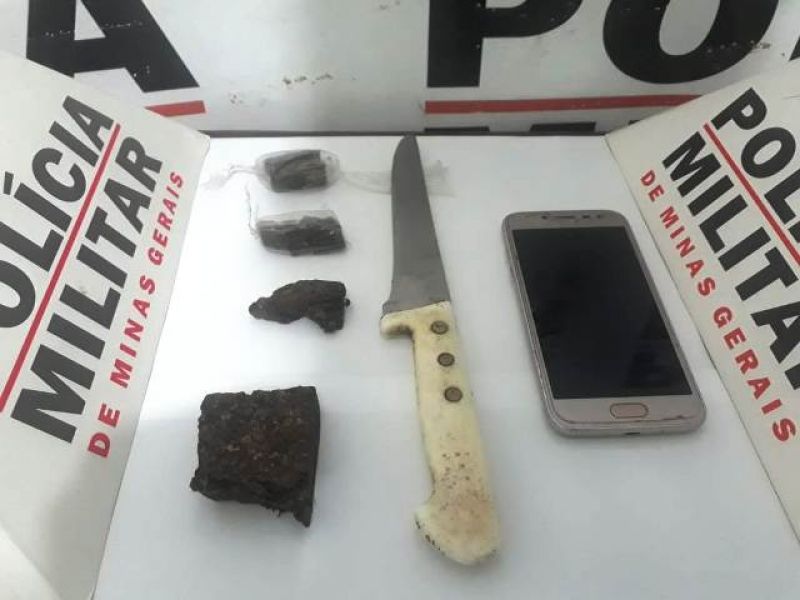 Homem é preso por tráfico de drogas no Bairro Calcita 