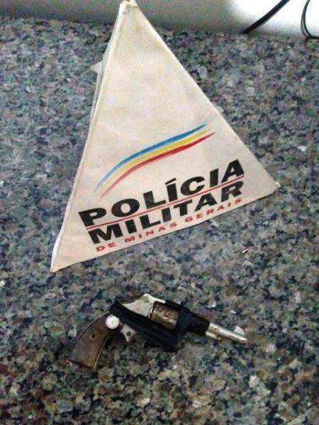 Polícia Militar apreende arma de fogo em Formiga