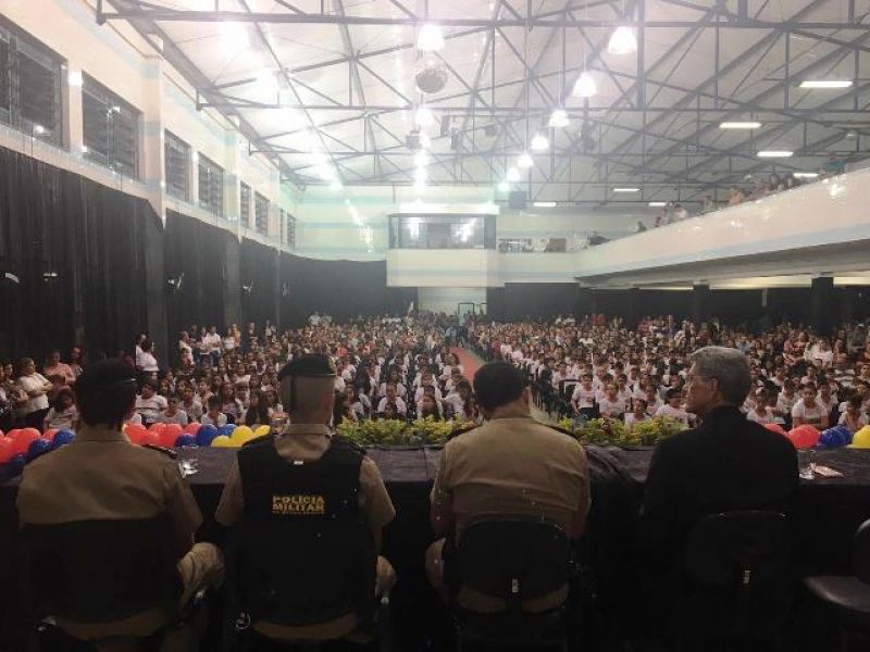 PM realiza formatura de 328 alunos do PROERD em Bom Despacho