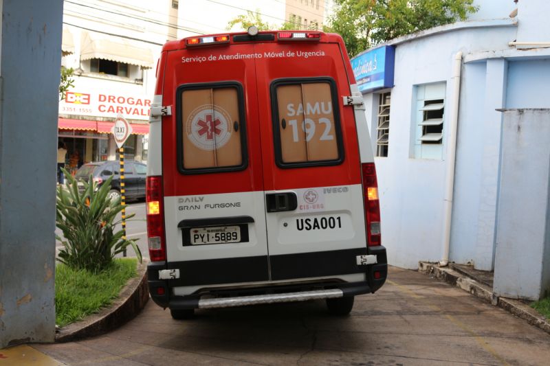 Adolescente de 17 anos cai de bicicleta e sofre traumatismo cranioencefalico leve