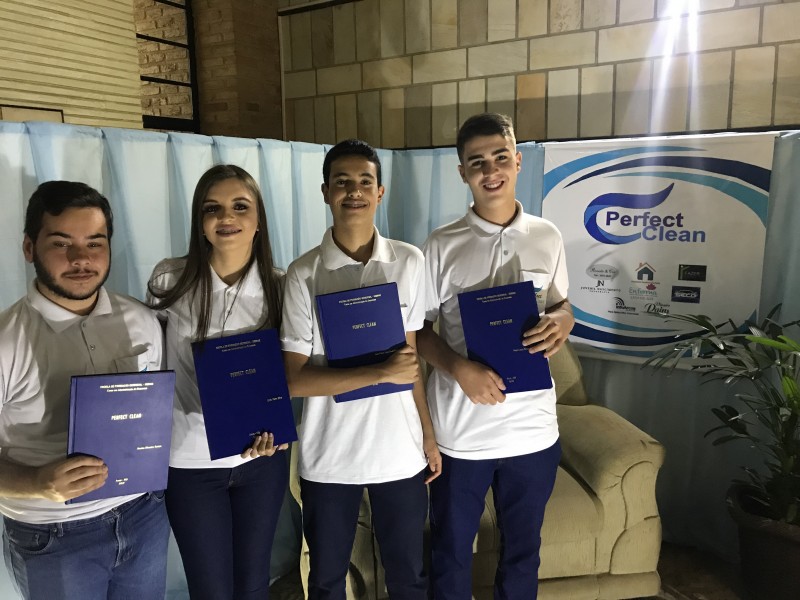 Jovens apresentam seis projetos para se empreender em Arcos no Projeto Vitrine 2019 da EFG / Sebrae Arcos
