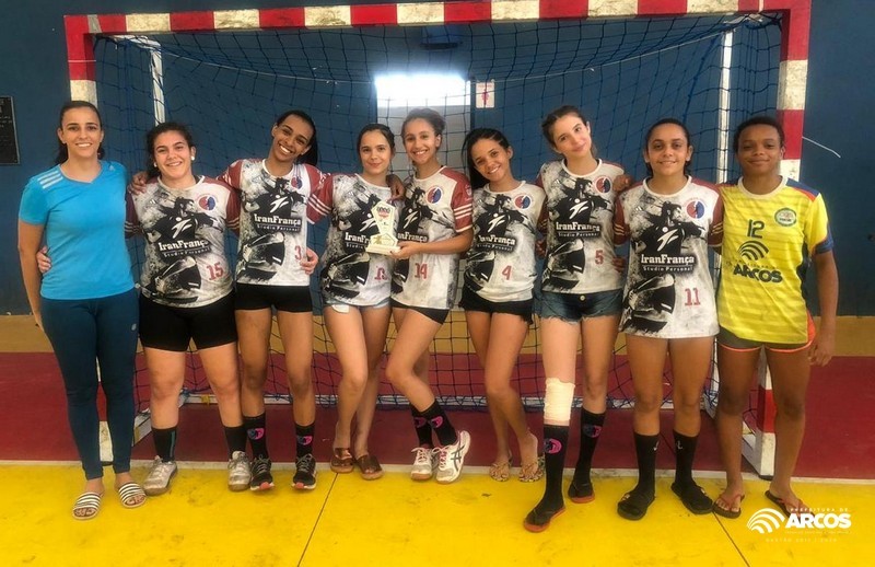 Equipes de handebol da Semceltsão destaques em torneio estadual
