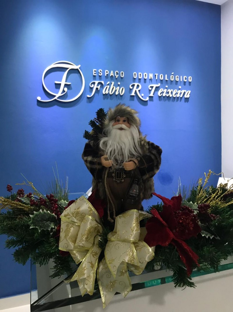 Um feliz natal de quem cuida do seu sorriso!