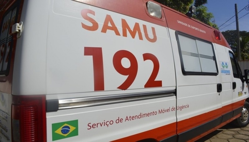 Em Arcos - Acidente de trabalho deixa um homem gravemente ferido