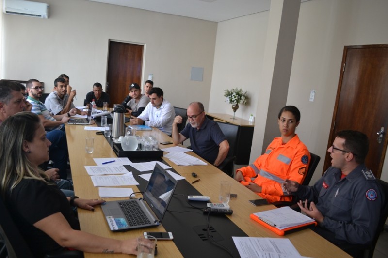 Estragos da chuva: Prefeito assina decreto de emergência no município de arcos