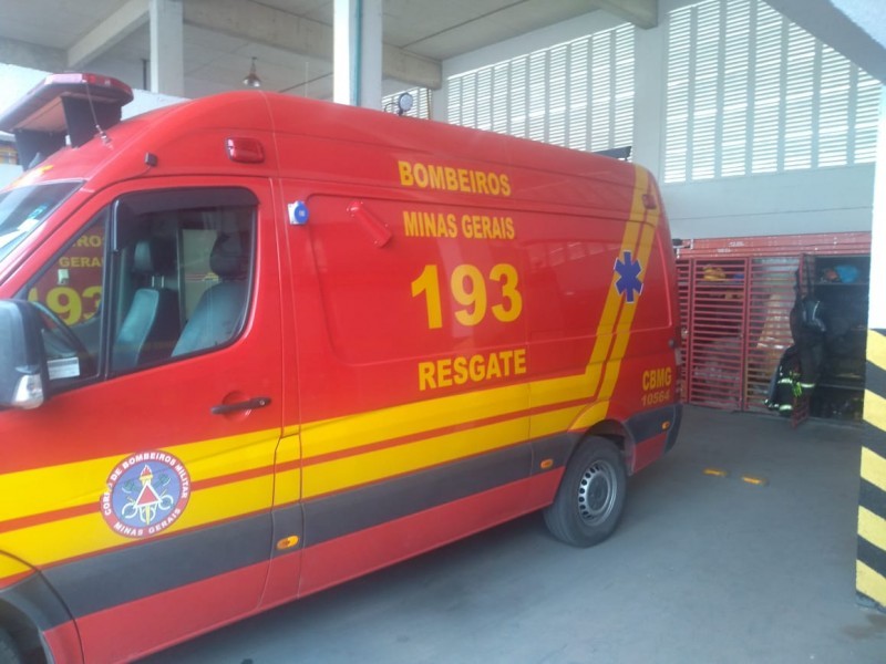 Condutor fica ferido após cair de sua motocicleta em Formiga