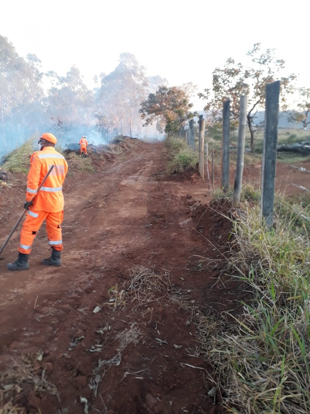 Combate a incêndio na Zona Rural de Arcos dura 4h