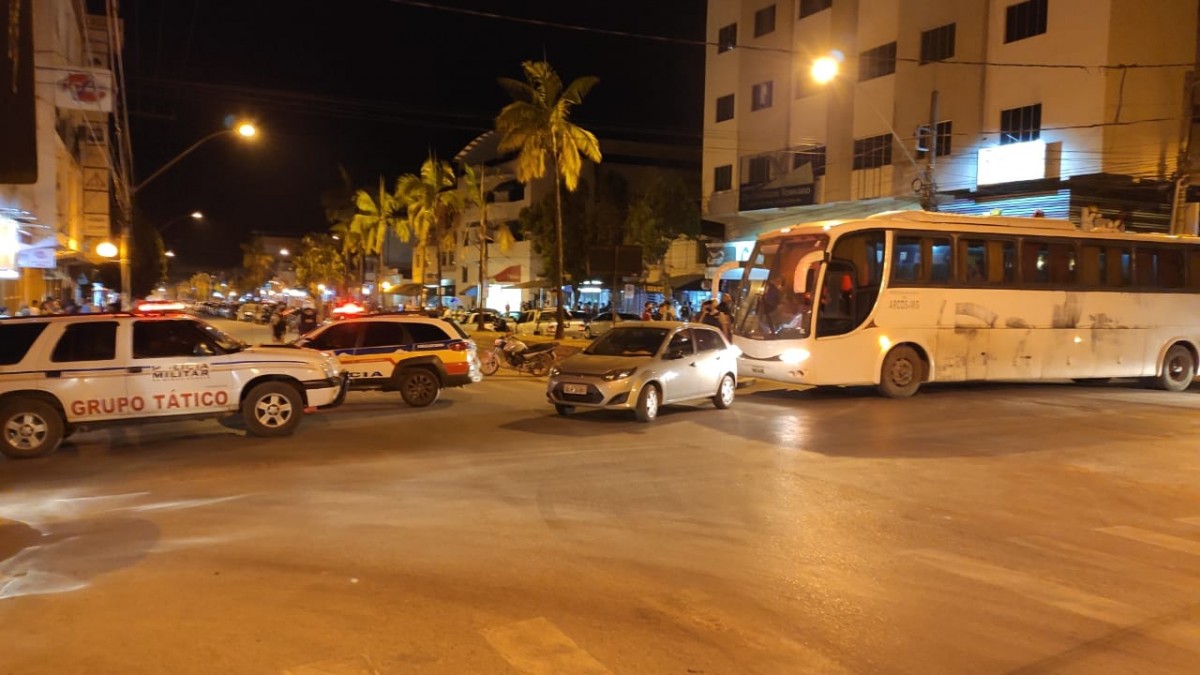 Batida Policial é realizada na área central e termina com 37 menores recolhidos