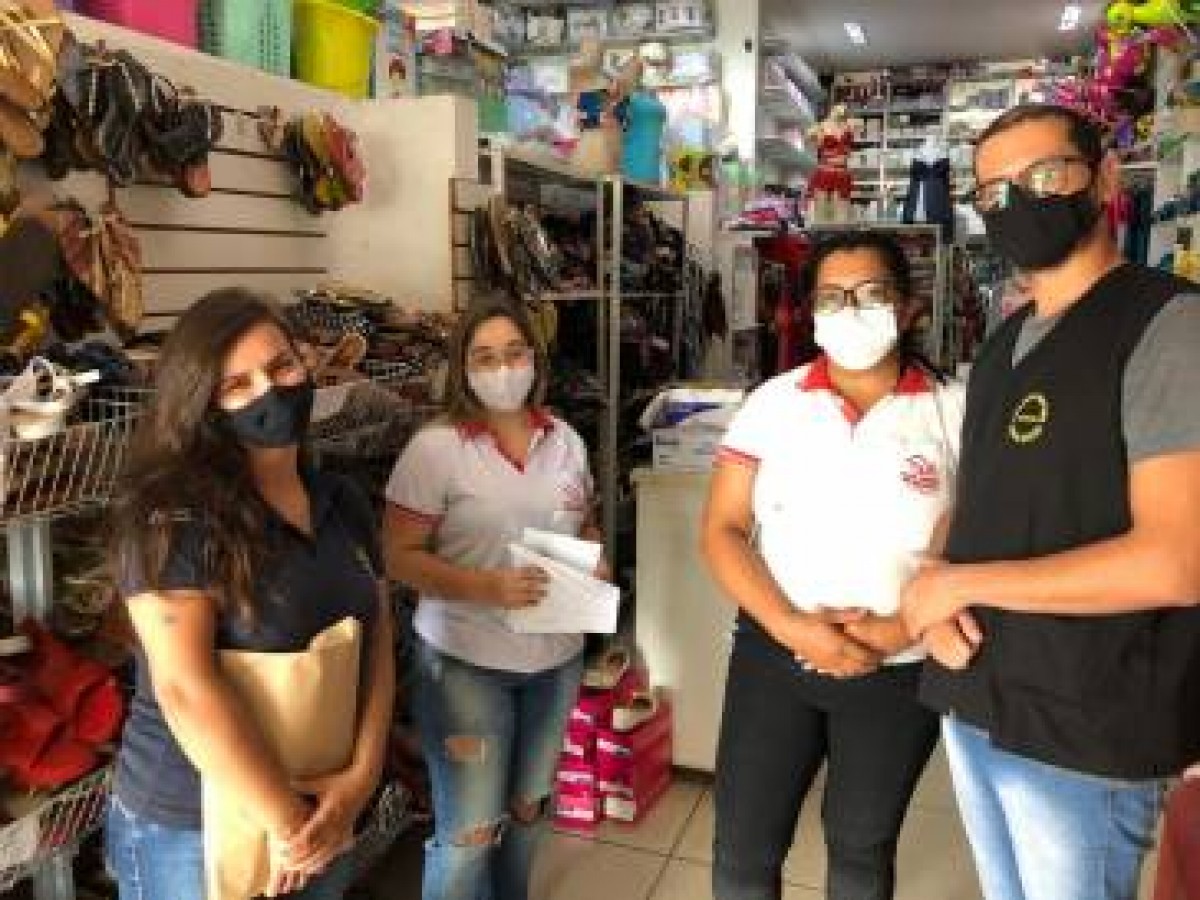 COVID-19: VIGILÂNCIA SANITÁRIA E CDL/ACE ARCOS FAZEM AÇÃO DE CONSCIETIZAÇÃO DE PREVENÇÃO JUNTO AO COMÉRCIO