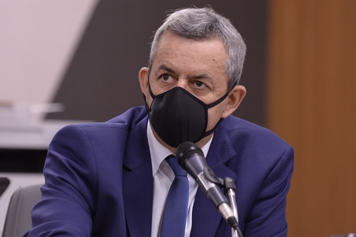 APEDIDO DO DEPUTADO ARANTES, ASSEMBLEIA LEGISLATIVA DEBATE SITUAÇÃO DOS PRODUTORES DE CAFÉ AFETADOS PELA SECA