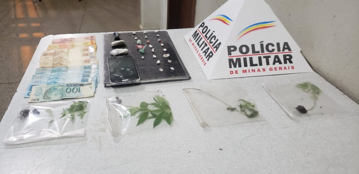 Três são presos por tráfico de drogas em Arcos
