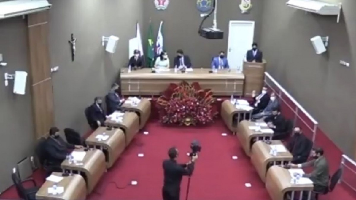 ELEITA A NOVA MESA DIRETORA DA CÂMARA DE VEREADORES DE ARCOS
