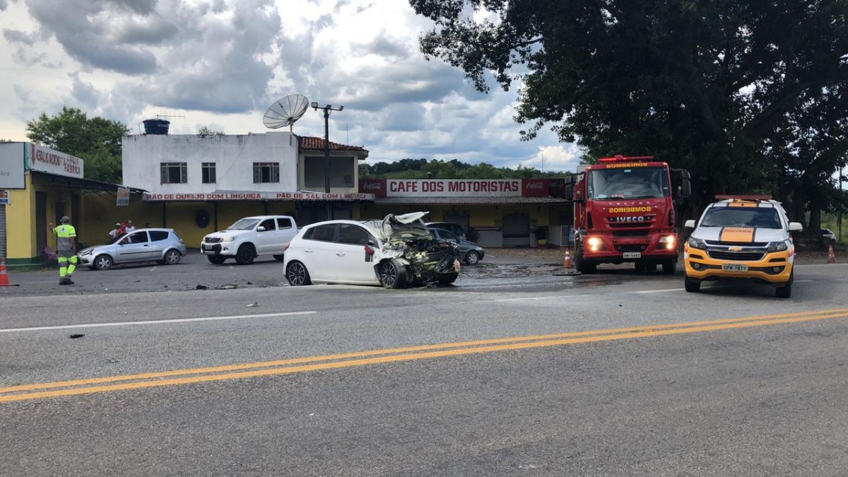 Acidente deixa uma vítima fatal e outras duas feridas próximo ao "Café dos Motoristas"