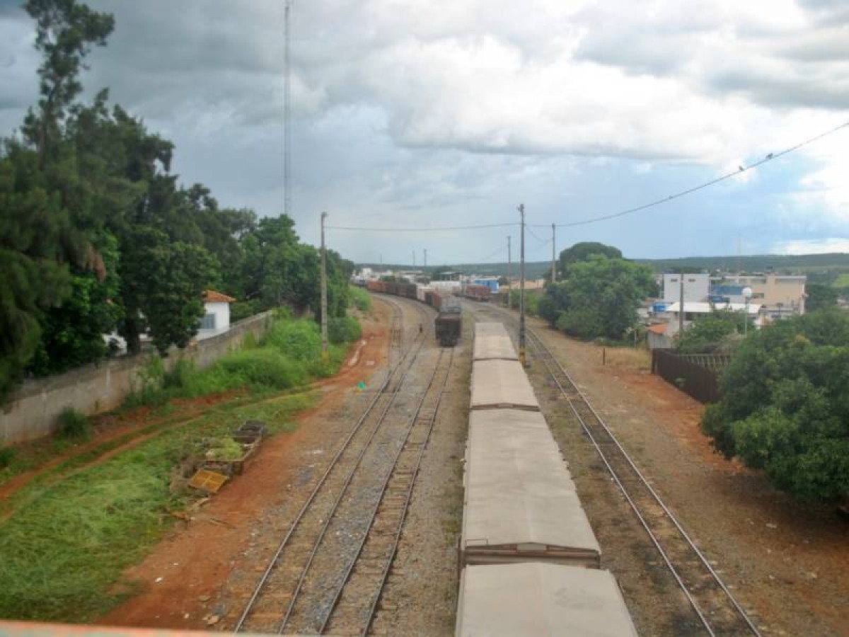 PREFEITURA AVANÇA NA SOLUÇÃO DE PROBLEMAS DO PÁTIO DE MANOBRAS DA REDE E TRAVESSIA NA BR 354
