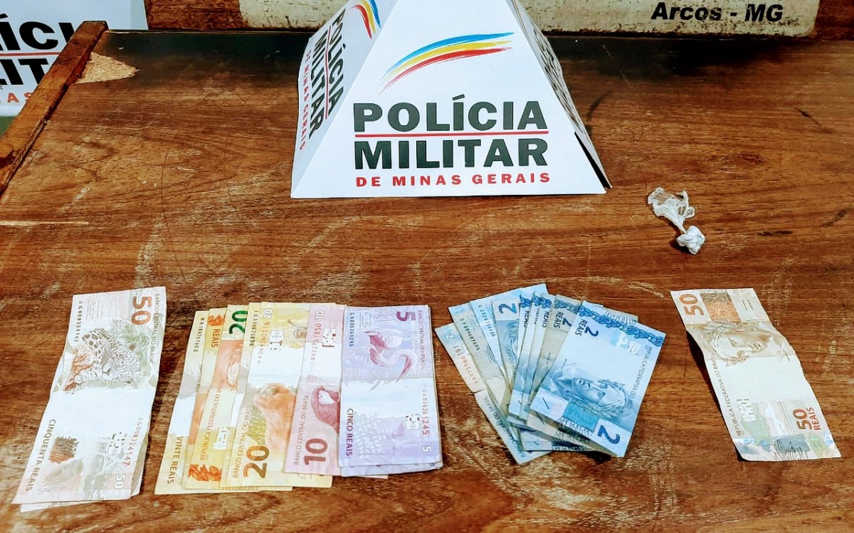 Adolescentes são apreendidos por roubo e tráfico de drogas no bairro Olaria em Arcos