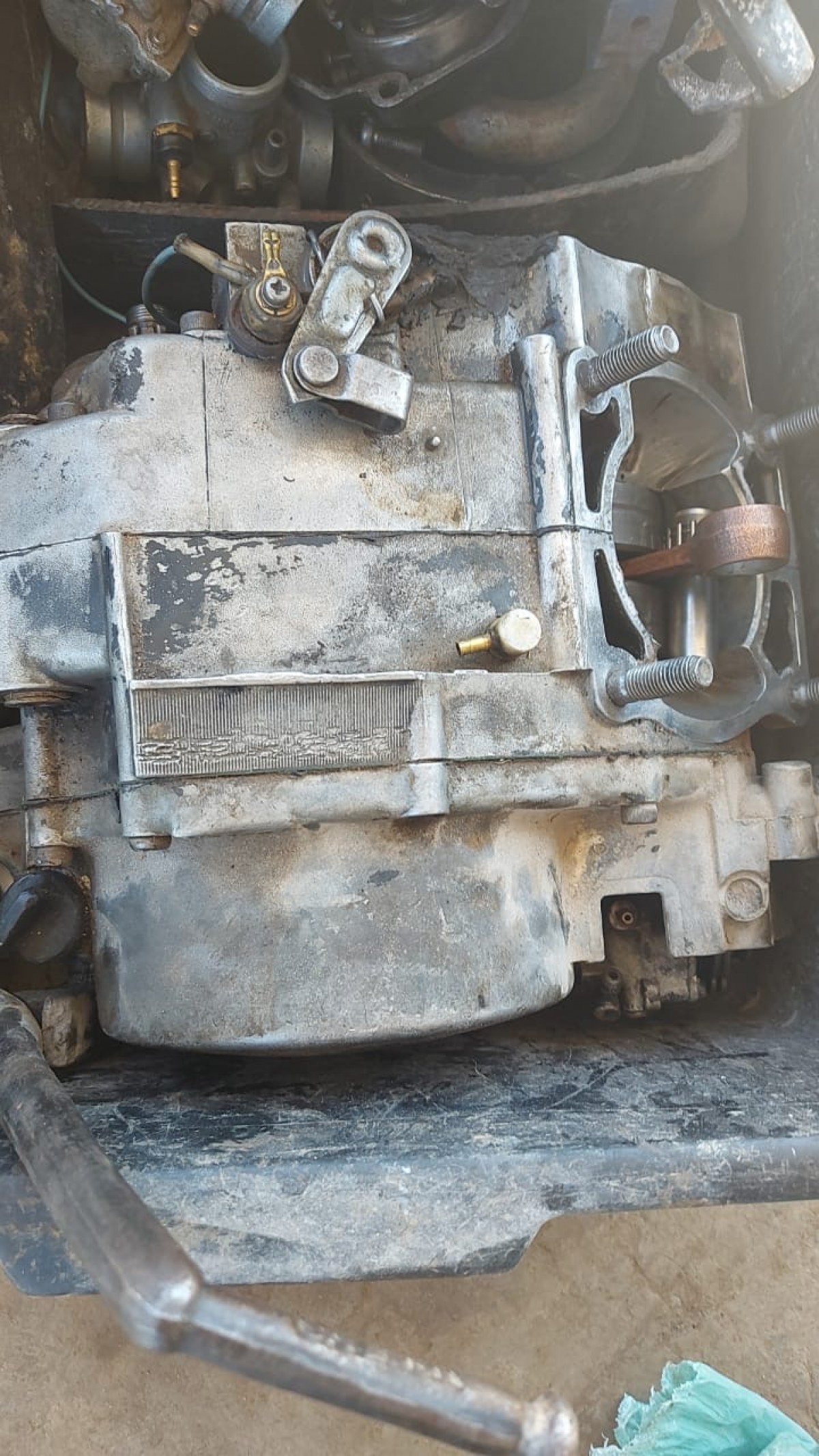 Motocicleta adulterada é apreendida na BR-354 em Arcos