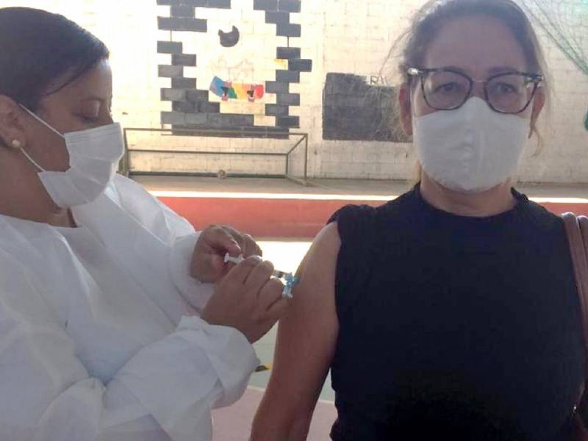 Covid-19: Pessoas de 46 anos serão vacinadas na quarta-feira (14/07); atenção para o local