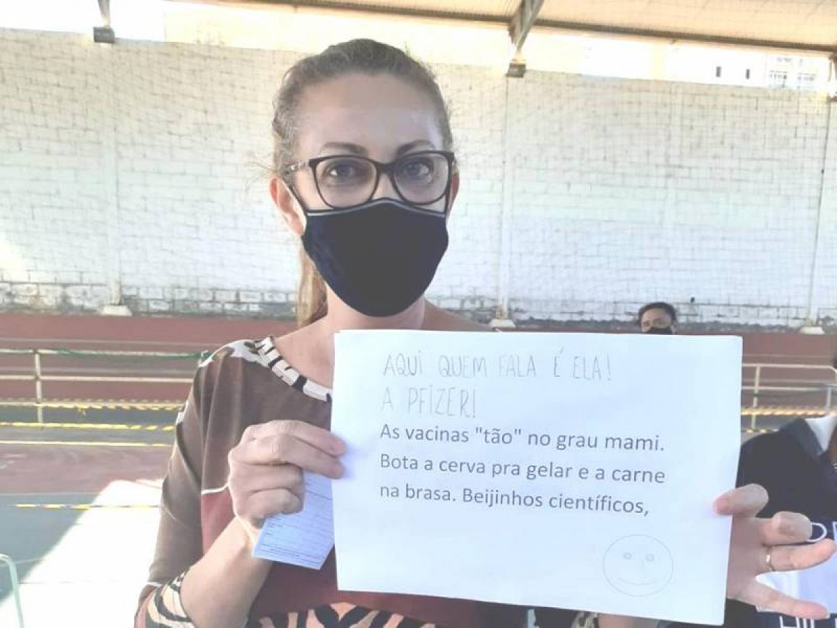 Covid-19: Pessoas de 44 anos serão vacinadas na terça-feira (20/07); atenção para o local