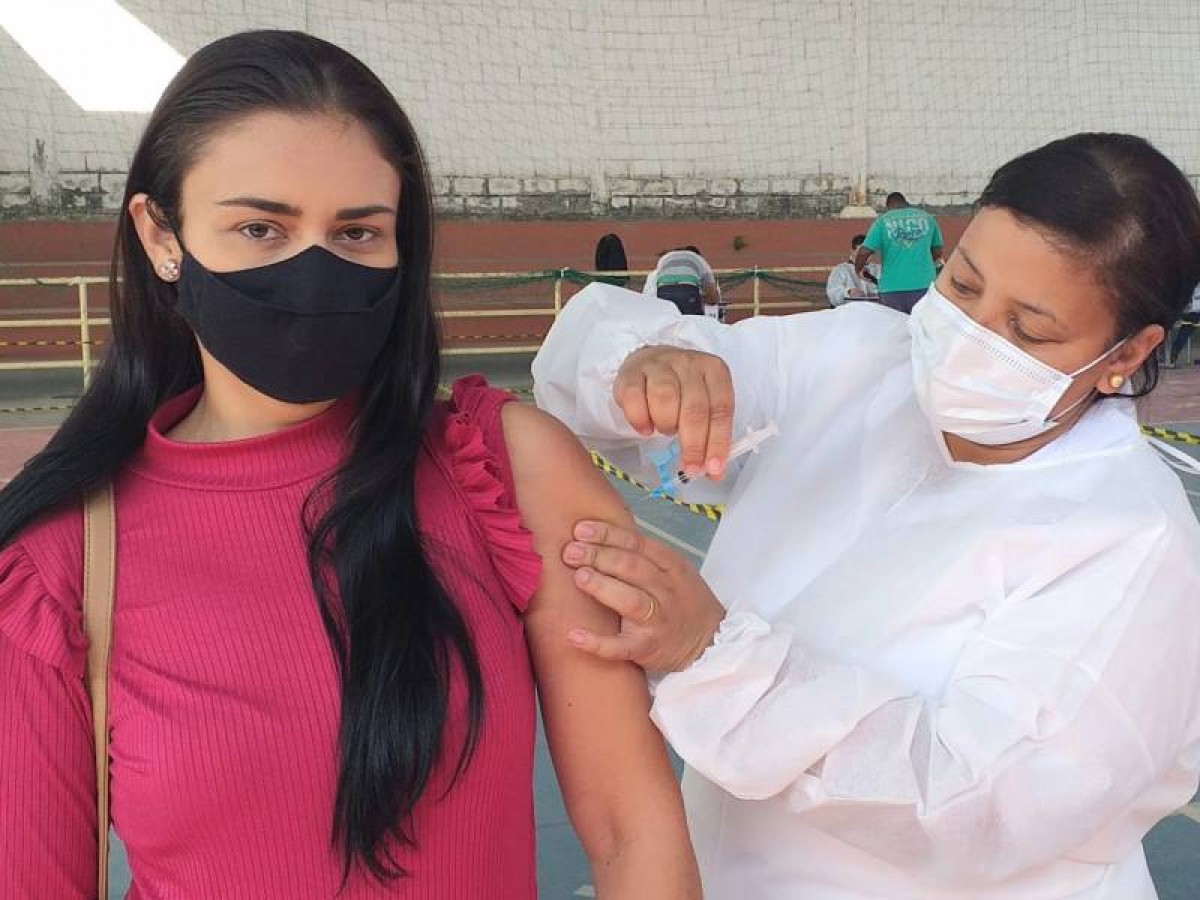 Covid-19: na quinta-feira (19) tem vacinação de pessoas de 25 anos; atenção para os horários de início
