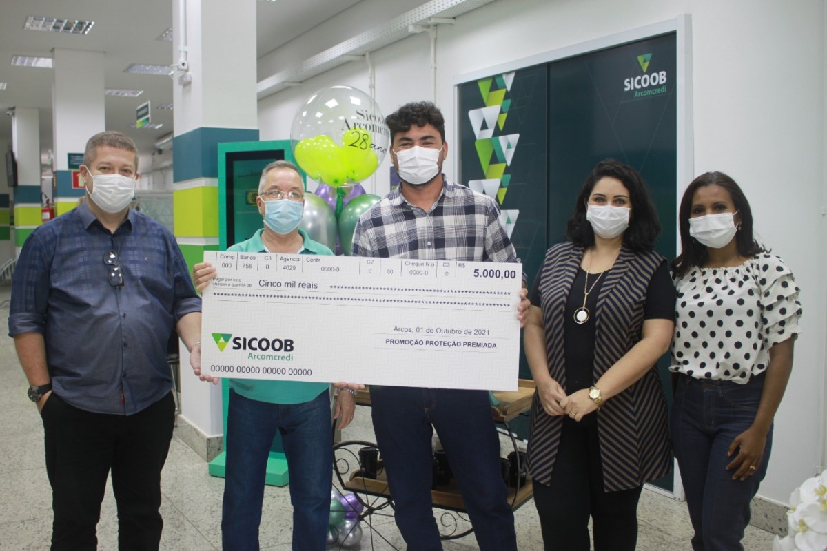 O Sicoob Arcomcredi está em festa
