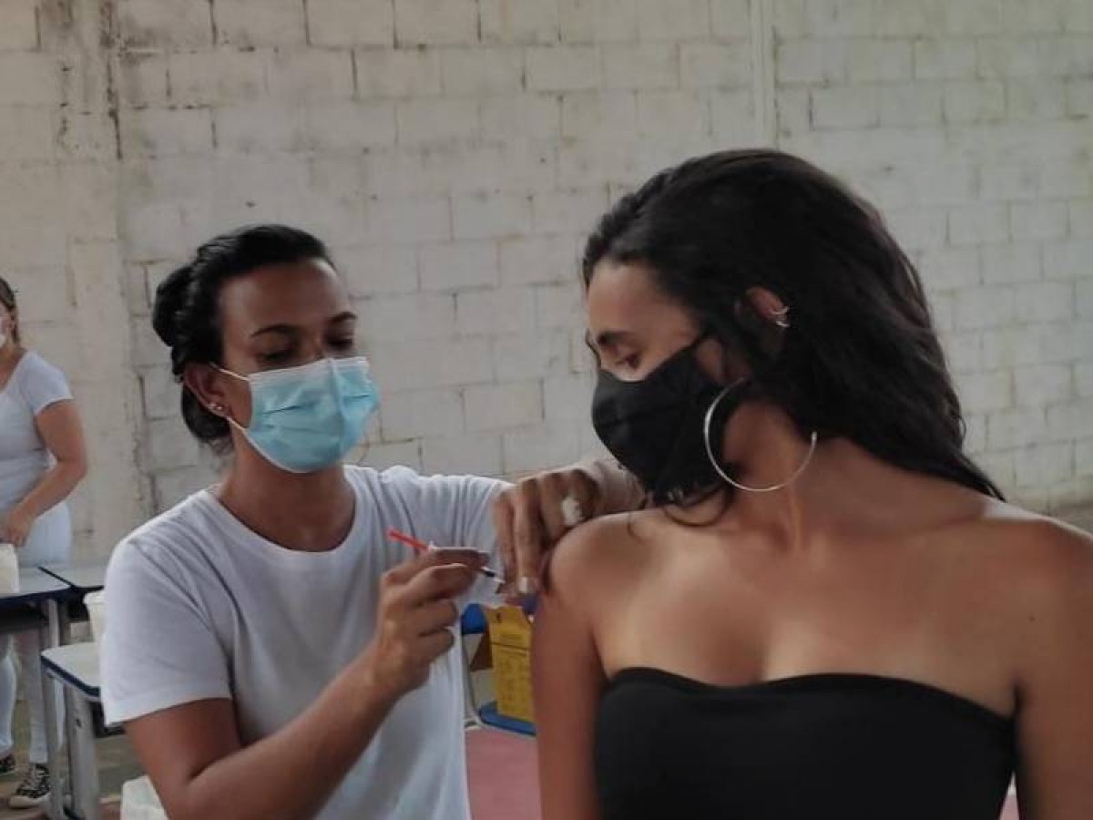 Covid-19/Arcos: na quinta-feira (14) tem vacinação de adolescentes de 13 anos