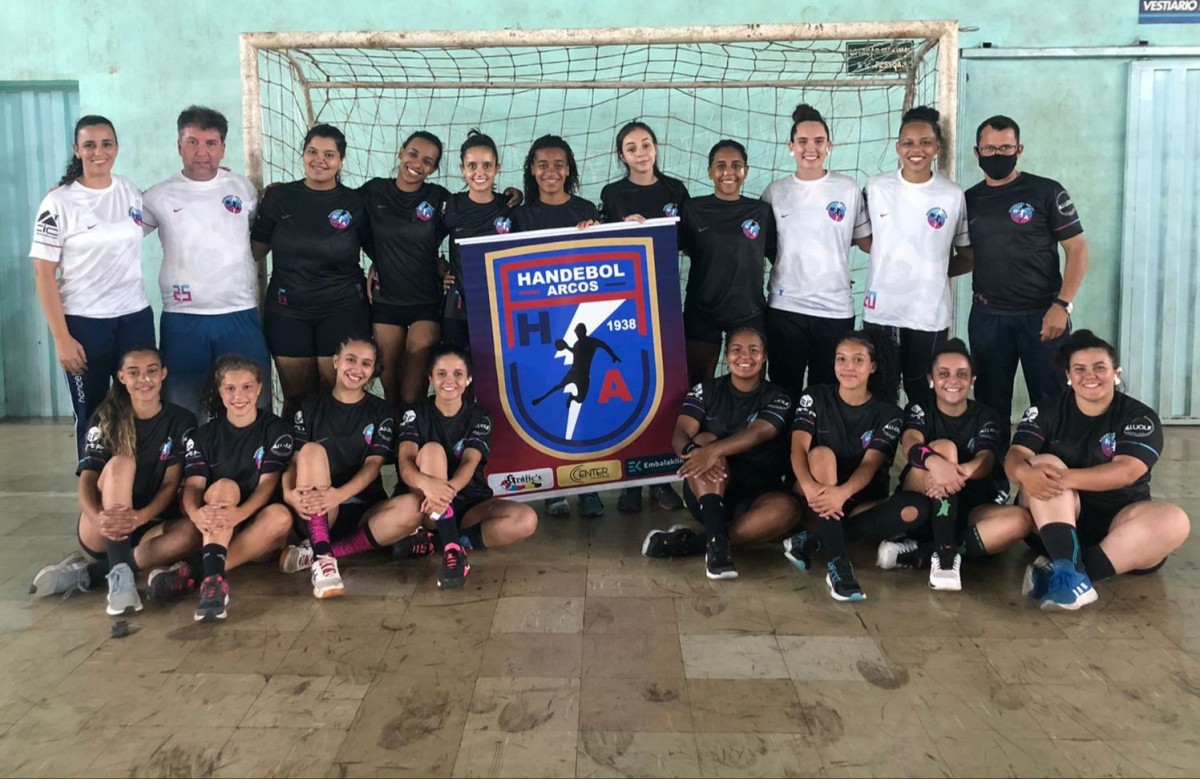 Equipe de Arcos está na fase final do Campeonato mineiro de Handebol Júnior Feminino