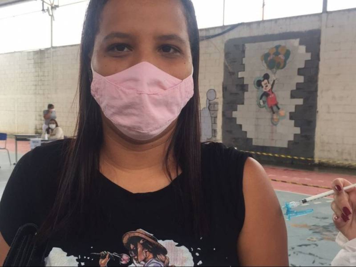 Covid-19: na sexta (05) tem vacinação de 2ª dose da AstraZeneca para pessoas de 26 e 30 anos que se vacinaram até 19 de agosto