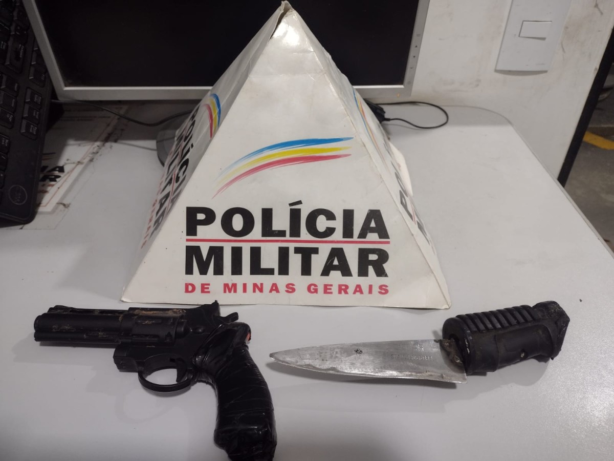 Dois adolescentes são apreendidos em flagrante na tentativa de roubar um trailer de lanches em Formiga