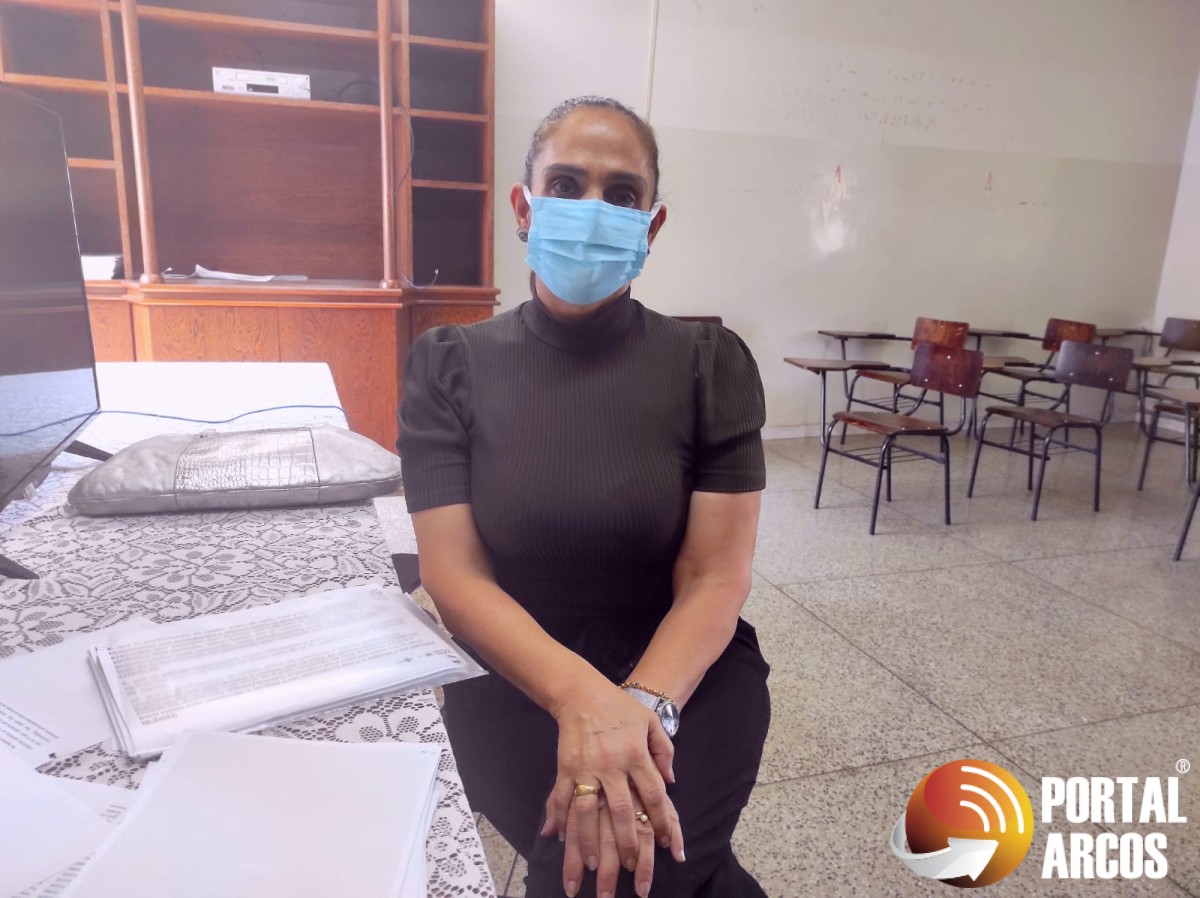 Em entrevista, Ângela Margareth dá todos os detalhes quanto a vacinação pediátrica contra covid em Arcos