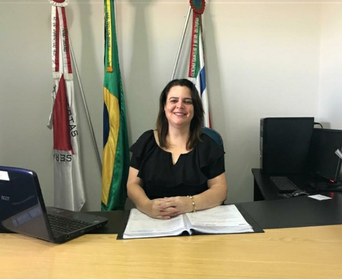 Secretária Municipal de Educação fala sobre o retorno das aulas no próximo dia 07