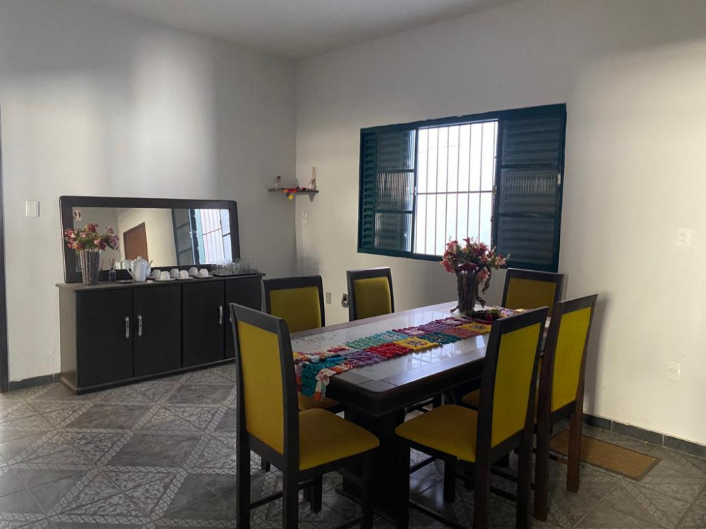 Oportunidade - Casa com 3 quartos à venda em Arcos