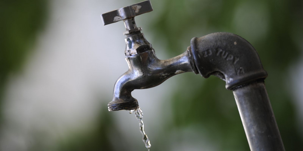 Abastecimento de água é interrompido após falta de energia em Arcos