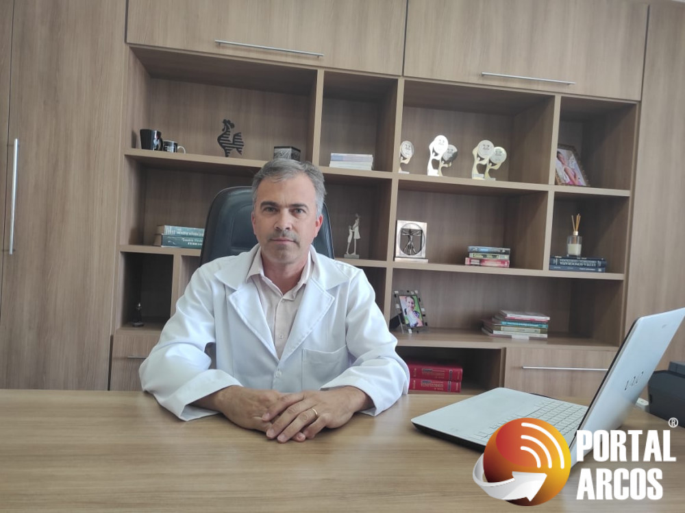 Outubro Rosa: Dr. Sérgio Vilela fala sobre a importância de realizar os exames para diagnosticar precocemente o câncer de mama