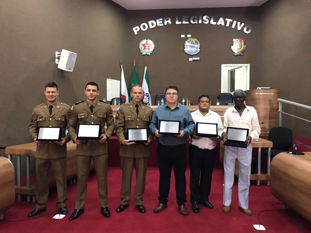 Militares são homenageados na Câmara de Vereadores
