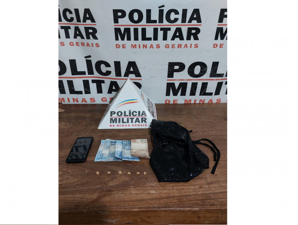 Duas mulheres são presas por tráfico no bairro Brasília