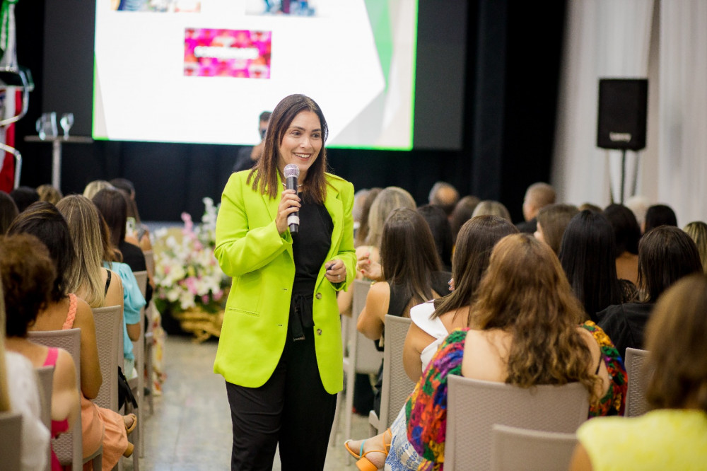 Sicoob Arcomcredi realiza 6ª Edição do Seminário de Empreendedorismo Feminino e comemora os 30 anos de cooperativa