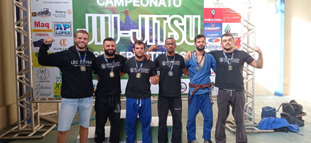Atletas de Arcos conquistam medalhas no campeonato Jiu-Jitsu sem Fronteiras