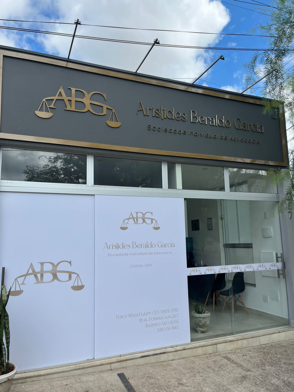 Reinaugurado escritório de advocacia Dr. Aristides Beraldo Garcia