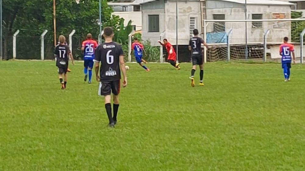 Campeonato Municipal de Arcos teve rodada dupla neste final de semana