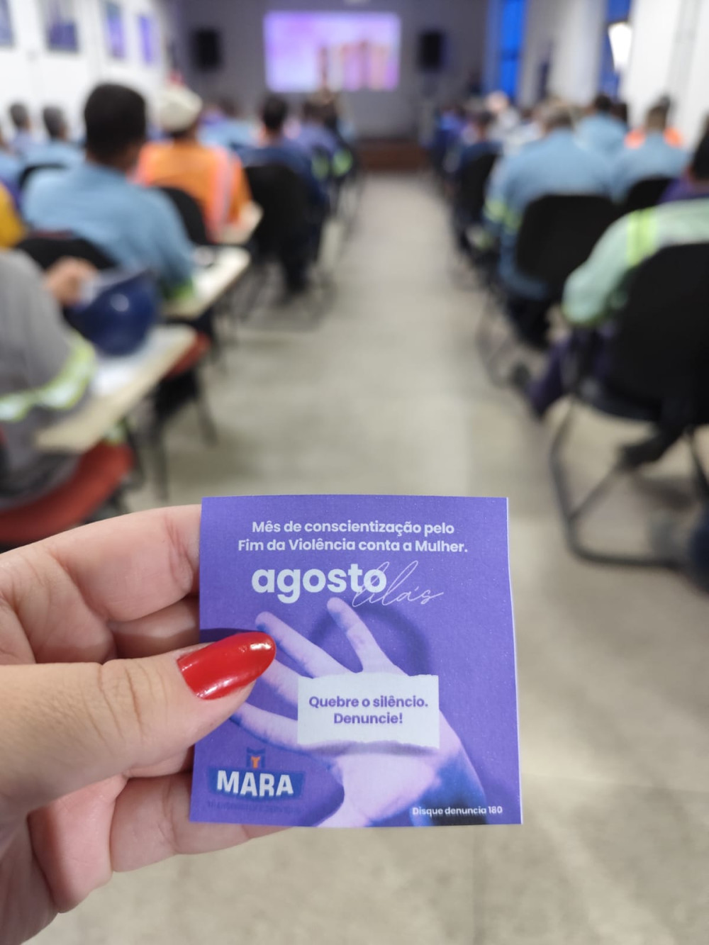 Polícia Militar realiza palestra sobre violência doméstica