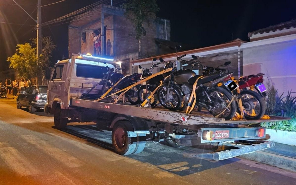 Polícia Militar realiza Operação “Cavalo de Aço” em Arcos